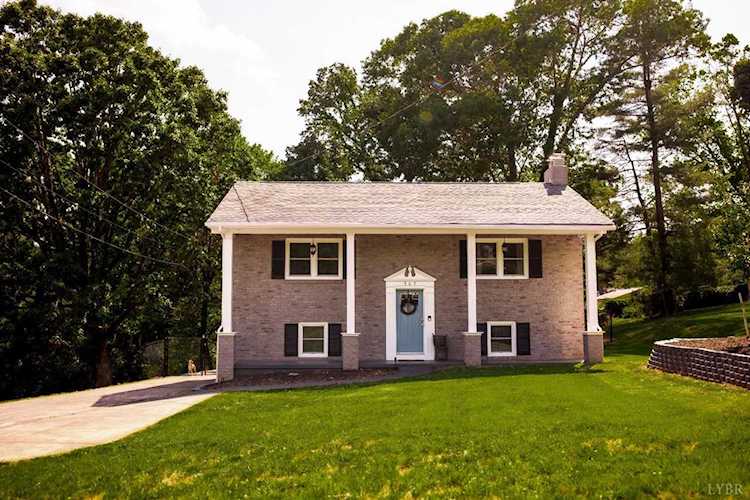 305 Mountainview Dr Madison Heights, VA 24572