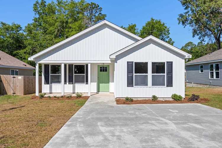 162 Ted Lott Ln Crawfordville, FL 32327 in Magnolia Gardens Photo 1