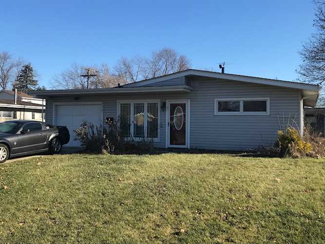 25 S Cherrytree Ct North Aurora, IL 60542