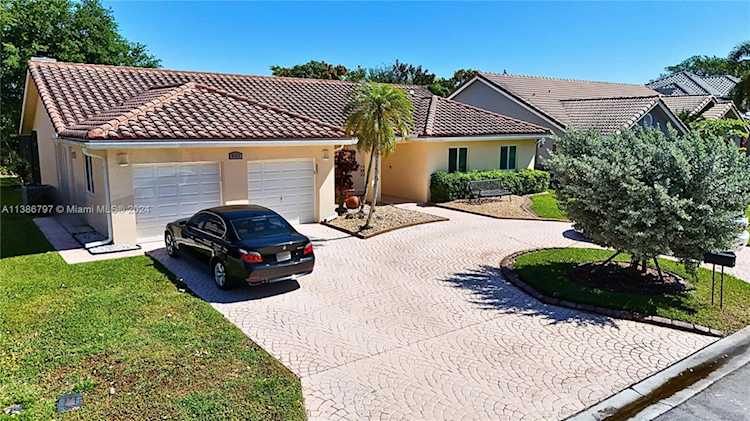 Address Withheld Coral Springs, FL 33067