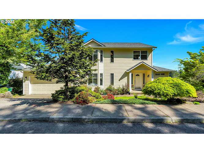 11221 SE Ogden ST Portland, OR 97266