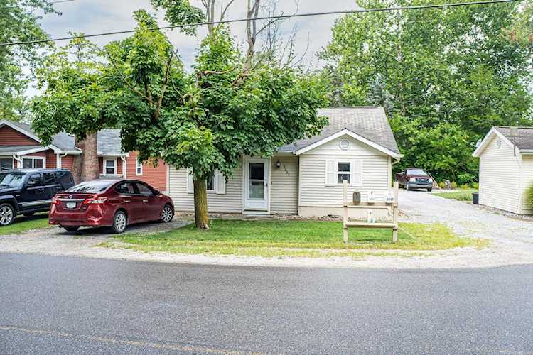 3665 N Barbee Road Warsaw, IN 46582
