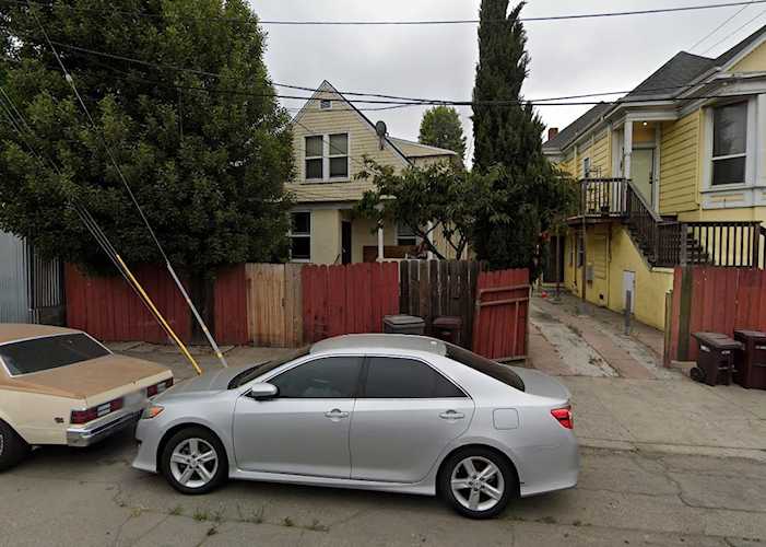821 34th Ave OAKLAND, CA 94601