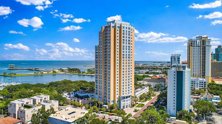 400 Beach Dr NE #504 St. Petersburg, FL 33701