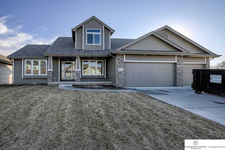 4311 Chennault St Bellevue, NE 68123