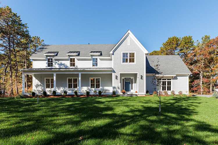 9 West Way Mashpee, MA 02649