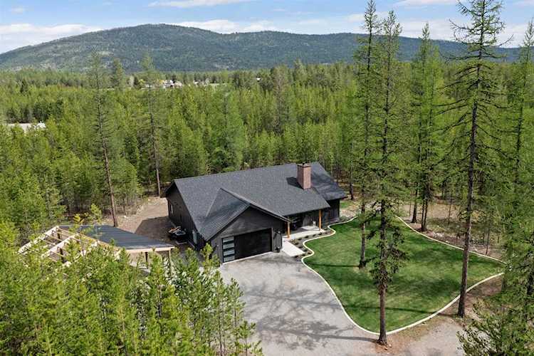 28 C.W. Mitchell Ct Marion, MT 59925