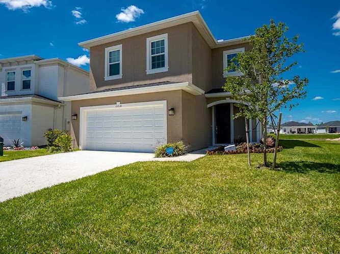 11024 SW Pacini Way Port St Lucie, FL 34987