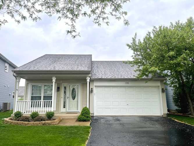 170 Hamlet Circle Montgomery, IL 60538