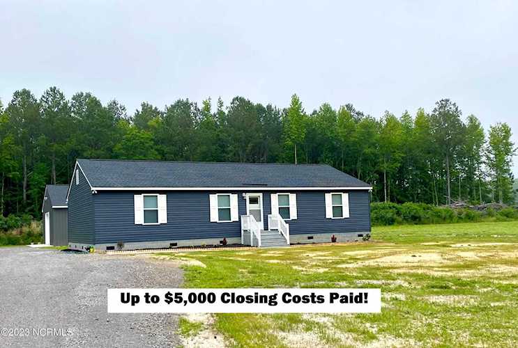 236 Johnny Harrell Road Gates, NC 27937