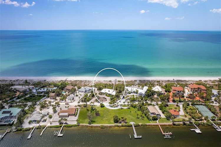 726 N Manasota Key Rd Englewood, FL 34223