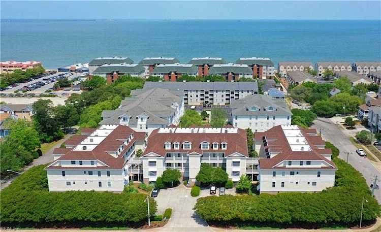 2984 Shore Dr #302 Virginia Beach, VA 23451