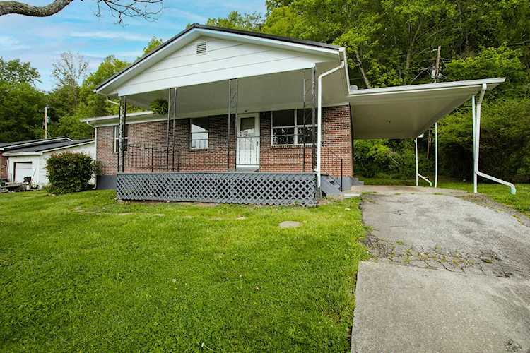 117 Holiday Rd Clay City, KY 40312