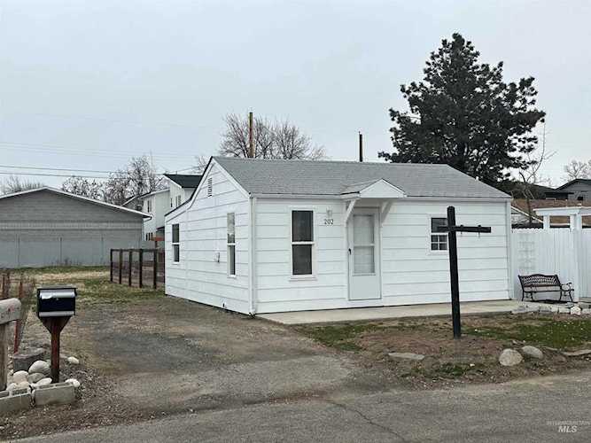 Build Idaho- Prepare to be Moved! Idaho's Ultimate Home Search Photo 1