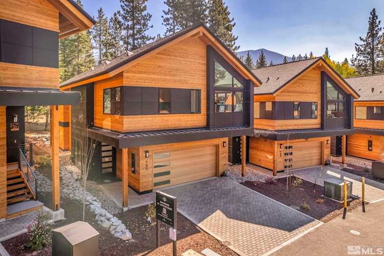 165 Sierra Colina Dr. Stateline, NV 89449
