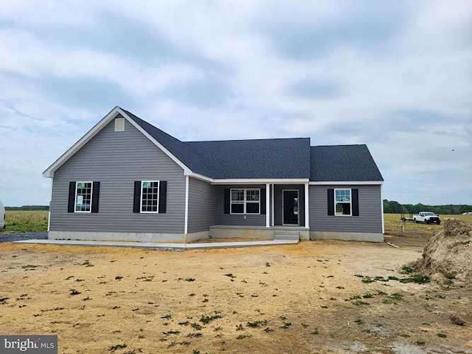3809 Burrsville Rd Harrington, DE 19952