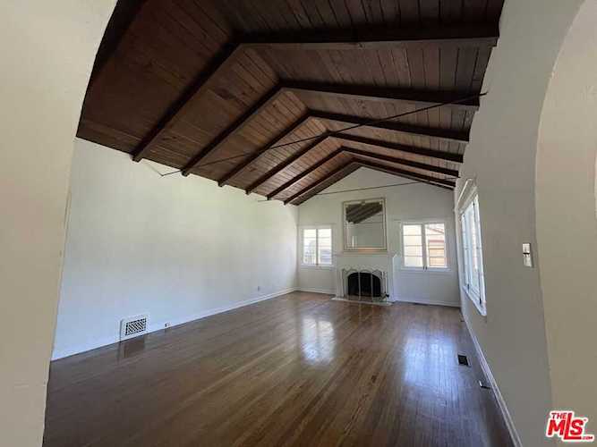 1318 Moncado Dr, Glendale, CA 91207 | RubyHome Photo 1