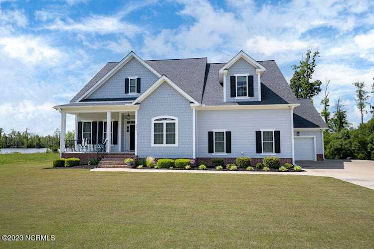 340 Plantation Circle Edenton, NC 27932