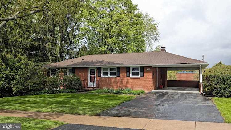 221 Ellen Ave State College, PA 16801 | home for sale | KBB Photo 1