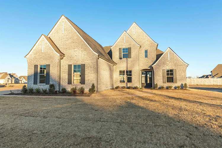 6464 W Clarkson Cir Arlington, TN 38006