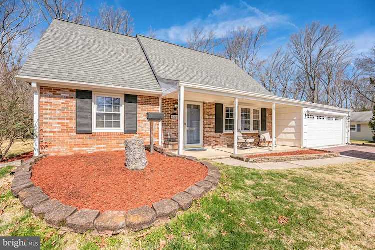 3820 Irongate Ln Bowie, MD 20715