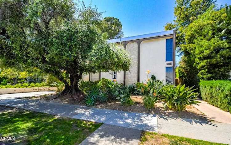 465 S Hudson Ave #10, Pasadena, CA 91101 | RubyHome Photo 1