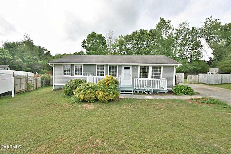 7715 Nicholas Dr Corryton, TN 37721