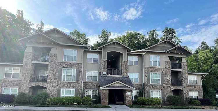 3922 Cherokee Woods Way Knoxville, TN 37920