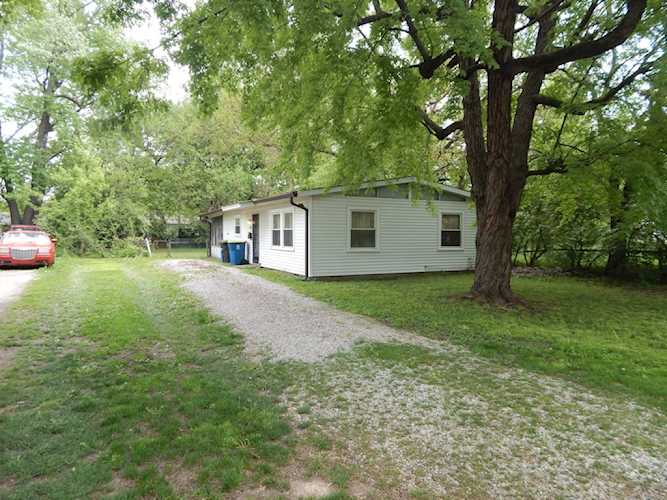 4603 N Hartman Dr Indianapolis, IN 46226 | MLS 21921100 Photo 1