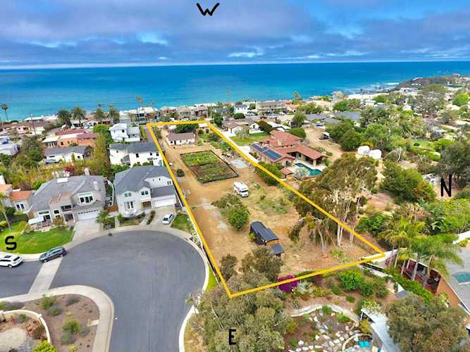 1471-1475 Summit Ave. Cardiff By The Sea, CA 92007