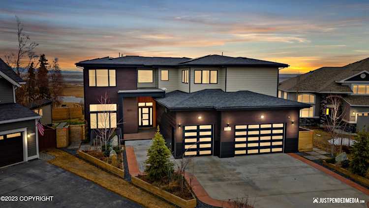 10554 Whitby Circle Anchorage, AK 99515
