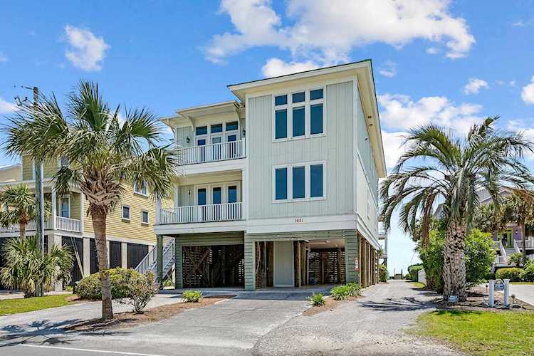 1681 E Ashley Ave Folly Beach, SC 29439