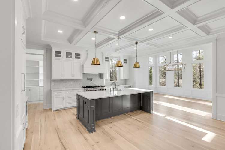 118 Peninsula Ct Ravenel, SC 29470