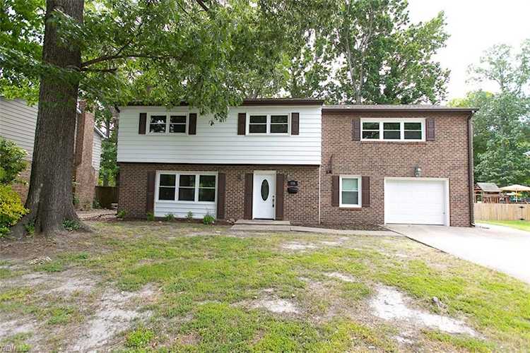 116 Schooner Dr Hampton, VA 23666