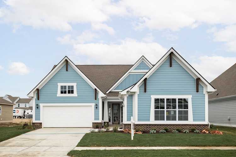 15420 Beeblossom Dr Westfield, IN 46074