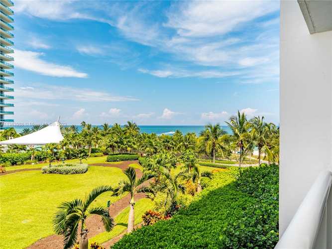 10275 Collins Ave #406 Bal Harbour, FL 33154