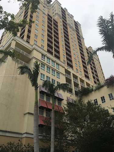 7350 SW 89th St #901S Miami, FL 33156