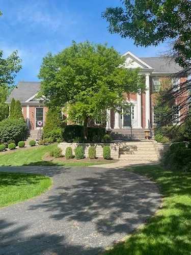 6040 S Grant St Burr Ridge, IL 60527