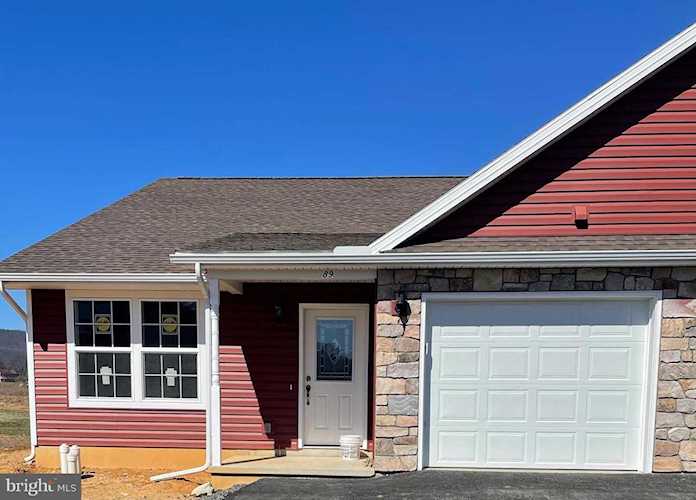 89 Pacific Ave Milroy, PA 17063