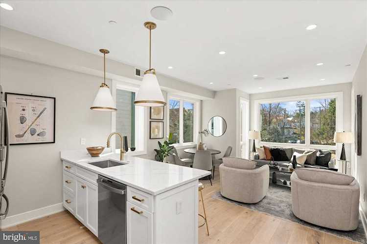 5305 Connecticut Ave NW #6 Washington, DC 20015