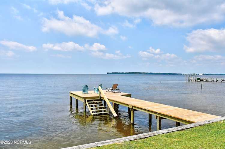 221 Rocky Street Hertford, NC 27944