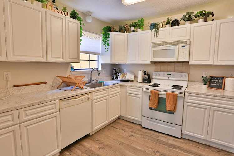 92 5th Ave #10 Shalimar, FL 32579 | MLS 923145 Photo 1