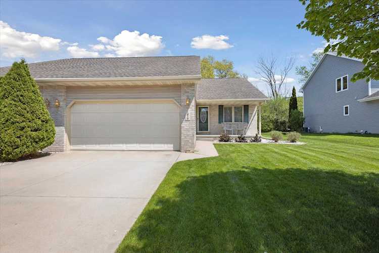 1819 Briarwood Ct De Pere, City of De Pere, WI 54115