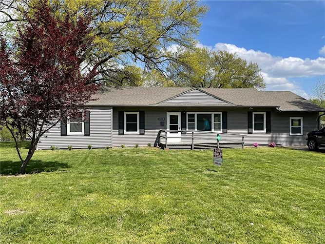 8604 E 53 Terrace Kansas City, MO 64129 | MLS 2435383 Photo 1