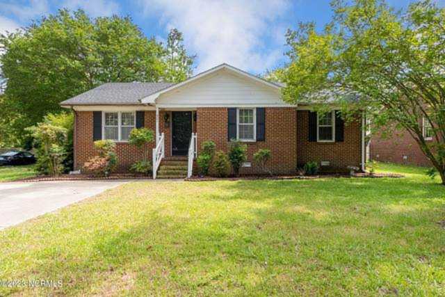 901 Mcpherson Street Elizabeth City, NC 27909
