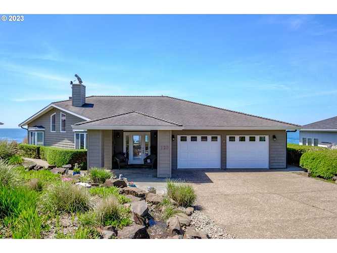 120 Fishing Rock DR Depoe Bay, OR 97341