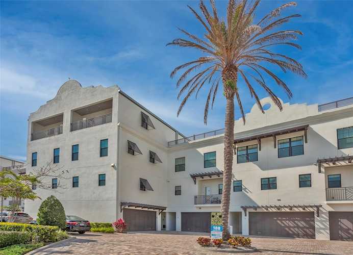 188 Brightwater Dr #3 Clearwater Beach, FL 33767
