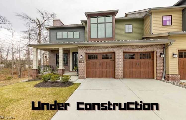 2520 Edgewood Trace Pepper Pike, OH 44124