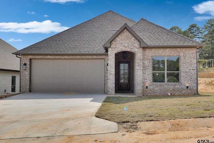 9232 Villas Court Tyler, TX 75703