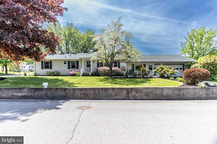 537 Benner Ave Bellefonte, PA 16823 | home for sale | KBB Photo 1